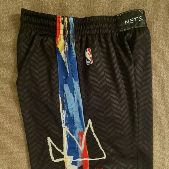 Nike Brooklyn Nets City Edition Swingman Shorts - Picture 2 of 6